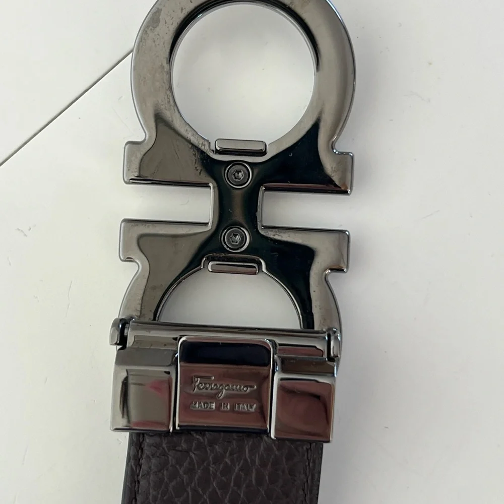 Ferragamo Italian Textured Dark Brown Leather Belt Two-Tone Metal Gancini Buckle